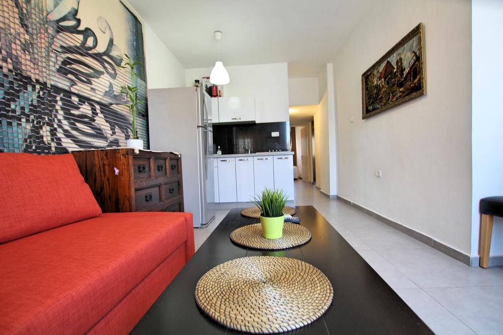 Arendaizrail Apartments - Rothschild Street 8 Bat Yam Buitenkant foto